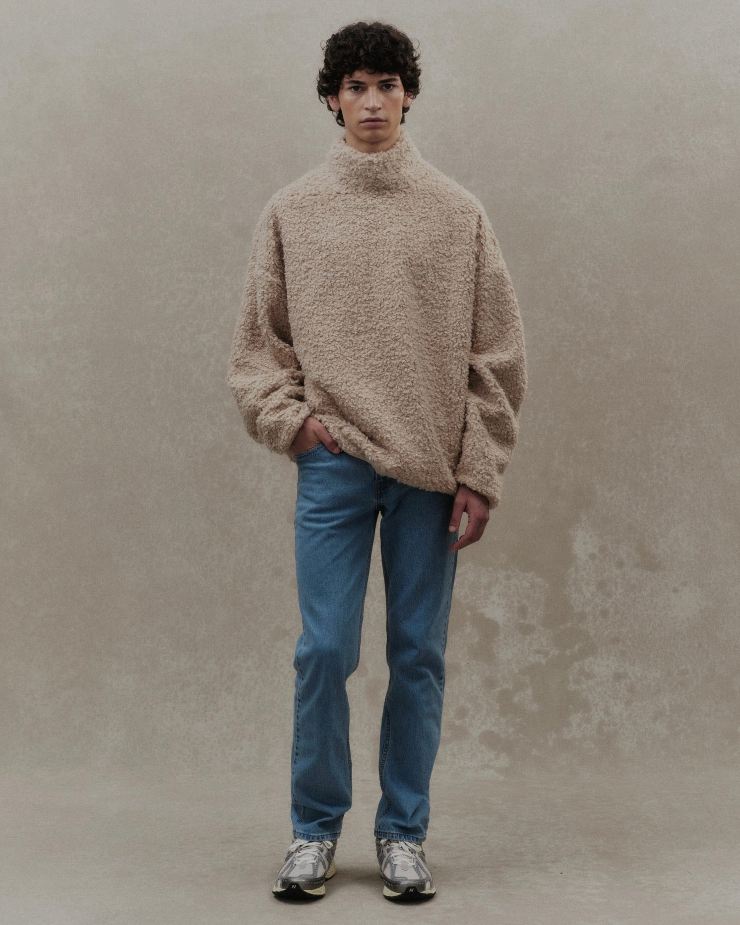 High Neck Pullover