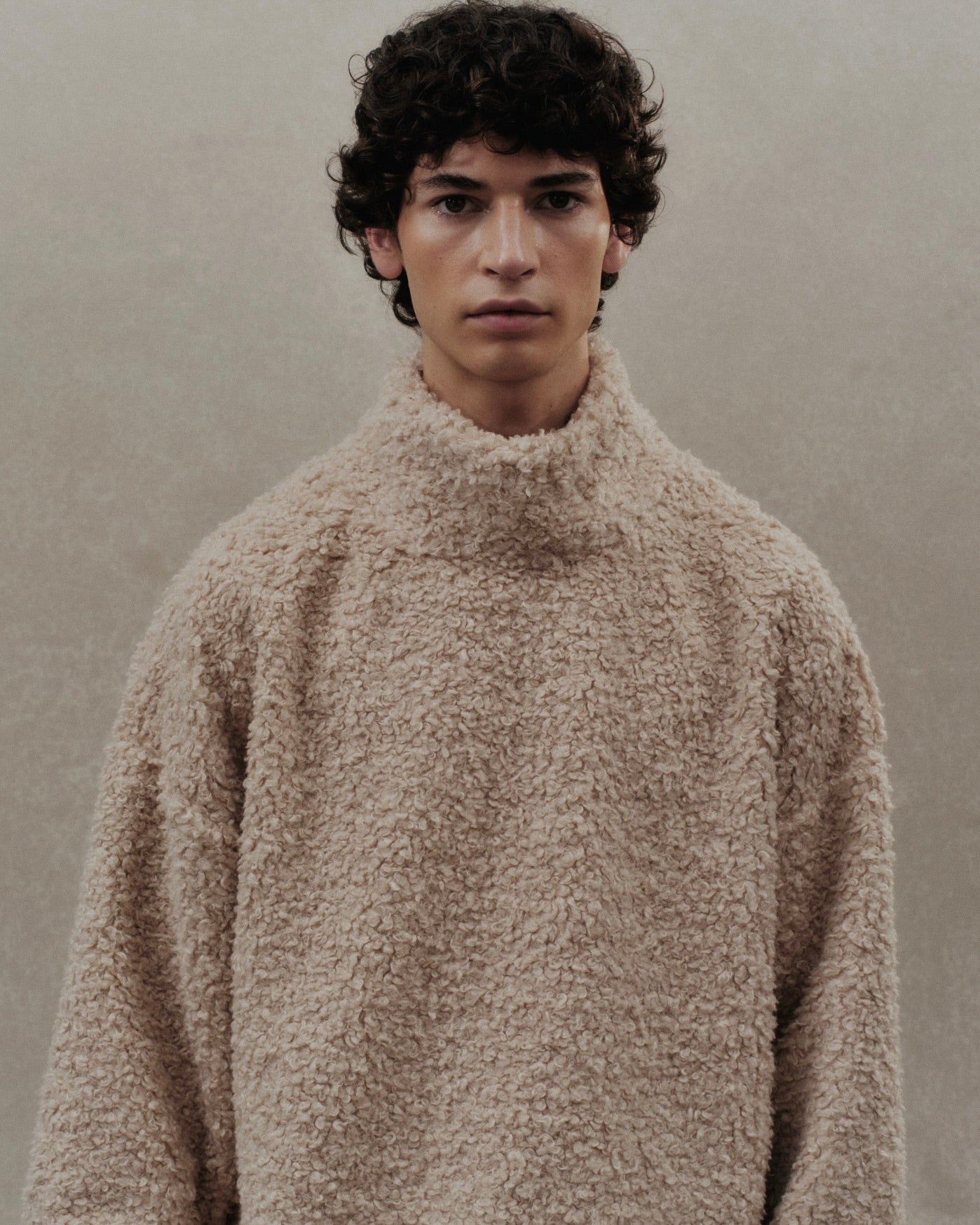 High Neck Pullover